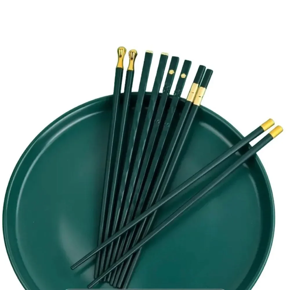 SET OF 5‎ GREEN CHOPSTICKS